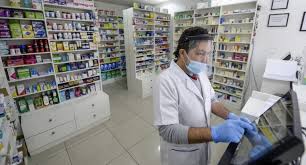 El pago indemnizatorio a los clientes de las cadenas de farmacias que se coludieron, esta vez no será para el total de personas que . Colusion De Farmacias Conoce Quienes Recibiran La Compensacion