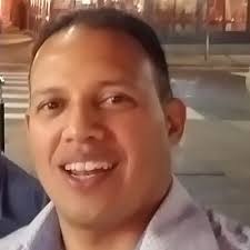 Larry Velez (@LarryVelez)