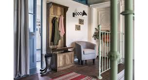 Dans quelque songe étrange où l'on voyait joujoux, bonbons habillés d'or, étincelants bijoux tourbillonner, danser une danse sonore, puis fuir sous les rideaux, puis reparaître encore ! Mobilier D Interieur Nos 17 Coups De Coeur Chez Gifi