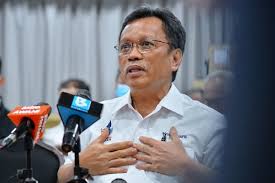 Live shafie apdal jelajah presiden parti warisan di n33 kuala penyu. State Of Emergency Not Working In Combating Covid 19 Says Shafie The Star