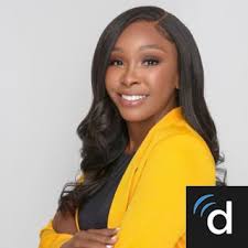 Kiera Moore's Instagram, Twitter & Facebook