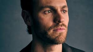 The Lord Of The Rings: The Rings Of Power star Charlie Vickers