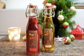 Huile Et Vinaigre Parfumes Maison Cadeaux Gourmands Recette De Cuisine Mademoiselle Cuisine Recettes Astuces Actu Cuisine Avec Images Cadeaux Gourmands Recettes De Cuisine Fait Maison