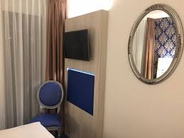 Cookies sind hilfreiche datenpakete, die es uns als anbieter erleichtern, ihnen eine optimal bedienbare webseite anzubieten. Sparda Bank 21 Photos Hotels Am Schlossplatz 1 Rastatt Baden Wurttemberg Germany Phone Number