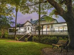 133 Bonney Ave Clayfield Queenslander Queenslander House Australian Homes