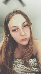 Ashleigh Pearson's Instagram, Twitter & Facebook