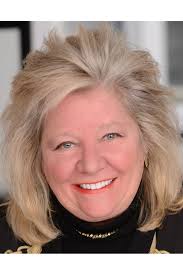 Janet Duvall Traynor, Real Estate Agent