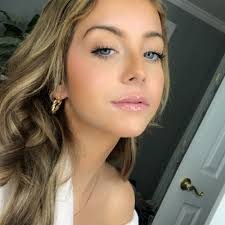 Robert Kimberley's Instagram, Twitter & Facebook