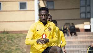 Kaizer chiefs have announced a raft of new signings, including former mamelodi sundowns captain ramahlwe mphahlele. Ghanaian Midfielder James Kotei Starts Training With South African Giants Kaizer Chiefs Ghana Latest Football News Live Scores Results Ghanasoccernet