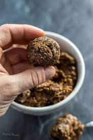 Easy Edible Gingerbread Cookie Dough Made Without Flour Includes Homemade Oat Flour Gingerbread Cookie Dough Ginger Cookie Recipes Ginger Bread Cookies Recipe