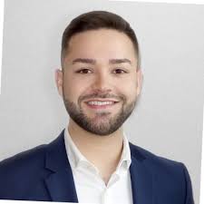 Hiya LinkedIn. It's been a little over a week since Intuit Mailchimp  announced layoffs, and sadly I too was affected by this. Fortunately I was  able to take my last week of