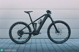 Exklusiver Erster Test Das Neue Bulls Sonic Evo Am 6 Carbon 2020 Sportiv Und Attraktiv E Mountainbike Magazine