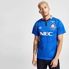 Shop the new everton fc mens training range online featuring training shirts, jackets and pants at evertondirect.evertonfc.com. Everton Football Kits Shirts Shorts Jd Sports