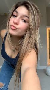 Eryn Lee's Instagram, Twitter & Facebook