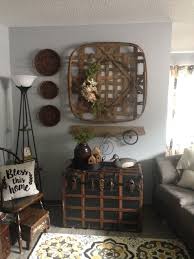 Original Tobacco Basket From Ky I Made The Wreath From Embroidery Hoop Farmhouse Decor Decor Tobacco Basket