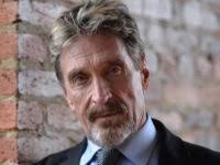 Джон макафи родился в великобритании 18 сентября 1945 года. John Mcafee Biografiya Interesnye Fakty