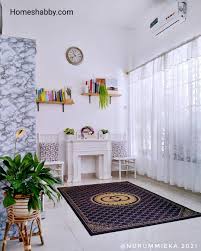 Tidak terlalu luas bahkan boleh dimasukan dalam kategori ruang tamu lesehan minimalis. 6 Model Desain Ruang Tamu Sederhana Tanpa Sofa Homeshabby Com Design Home Plans Home Decorating And Interior Design