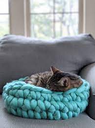 This would make a great crochet bowl or crochet. Crochet Cat Bed Super Big Chunky Yarn Loganberry Handmade