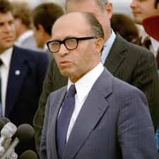 Famous Male Journalists