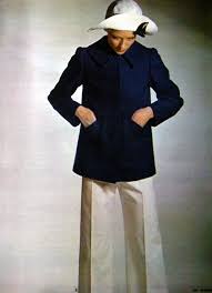 Yves Saint Laurent Rive Gauche 1972 Nomad Nomadchic Http Www Nomad Chic Com Idees De Mode Mode Beaux Vetements