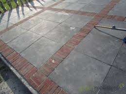grote vlakken zijn creatief aan te leggen door combineren met verhardingsmaterialen bestrating tuin ontwerp pavement tuin bestrating tuin klinkers tuin