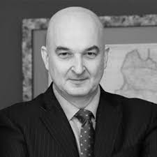 Pierwszy w ojczyźnie poczujesz to bogactwo. Slawomir Debski Institut Montaigne