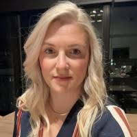 40+ "Amanda Blackwood" profiles