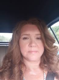 Vanessa Eaves's Instagram, Twitter & Facebook