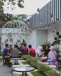 Tempat Makan Di Bandung Yang Enak Dan Murah Untuk Keluarga