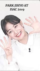 Jihyo Short Black Hair