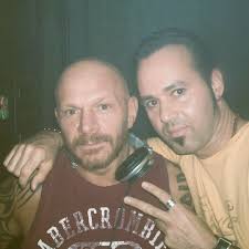 Stream Junior Vasquez