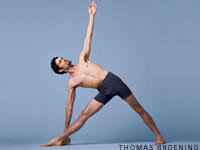 Expand Mind Body Extended Triangle Pose Triangle Pose Yoga Meditation Inspiration Mind Body