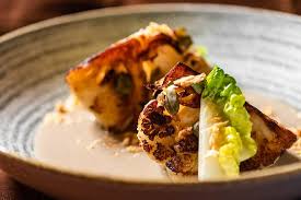 Californian restaurateurs opened the pearl district spot, adding swank and upscale gravitas befitting the neighborhood. Stand25 Bisztro Budapest Varkerulet Menu Prices Restaurant Reviews Tripadvisor