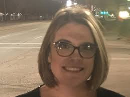 Wanda Rowan's Instagram, Twitter & Facebook