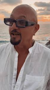 Eddie Berrios's Instagram, Twitter & Facebook