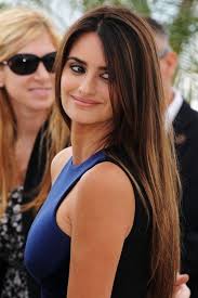 Penelope cruz debuts stunning short hair in rare selfie. Penelope Cruz Long Hairs Formal Ponytail Back Long Hair Styles Hair Styles Hair Color For Morena