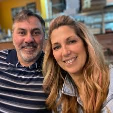 Tina Nowakowski's Instagram, Twitter & Facebook