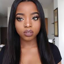 Makeup artist #AntheaBueno (@antheabueno) is one of the buzziest names in  the industry for a reason. Aside from consistently bringing a timeless,  effortless glow to every face she paints, Anthea is also