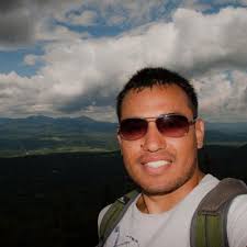 Alberto Aviles (@A_Aviles)