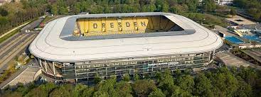 Das stadion ist (nicht) voll samstag, 10. 3 Liga Vorfreude Bei Dynamo Dresden Noch Ein Sieg Bis Zum Aufstieg Mdr De