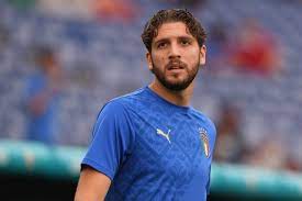 Manuel locatelli, 23, aus italien us sassuolo, seit 2019 defensives mittelfeld marktwert: Manuel Locatelli S Blunt Response To Arsenal Transfer Rumours Mirror Online