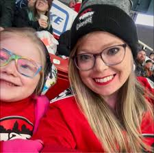 Leslie #1 for the patriotic contest!...