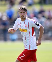 Das sensationsteam aus saarbrücken empfängt bayer leverkusen. Rottenburger Talent Max Besuschkow Wird In Regensburg Zum Dfb Pokalheld Fc Rottenburg 1946 E V