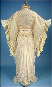 1916 Butterfly Sleeve Dressing Gown Robe Fashion