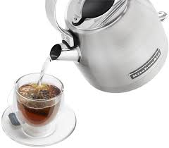 Removable lid to easily fill kettle with just the right amount of water. Whirlpool Canada Kitchenaid Kek1222sx 1 25 Liter Electric Kettle Brushed Stainless Steel Amazon Ca Home