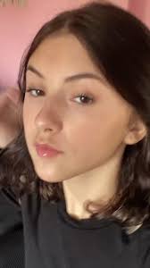 Hailey Welsh Official