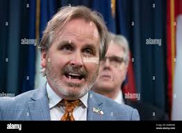 Bill tyler hi-res stock photography and images