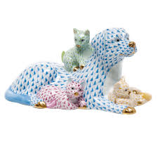 Kc 2014 Dog W Kittens Herend Figurines Herend Animal Figurines