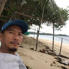 Watch this exclusive interview with Tommaso Bruzzese, Sales Director APAC  at Dainese, as he shares the brand's relentless pursuit of safety,  innovation, and Italian design excellence. From pioneering D-air®  technology to empowering