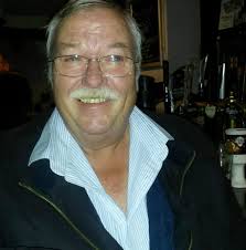 Taken around 1966. Sid was the landlord, he had a dog called Ben as well.  My mum was a barmaid. I remember being allowed to take the bottle tops off  behind the